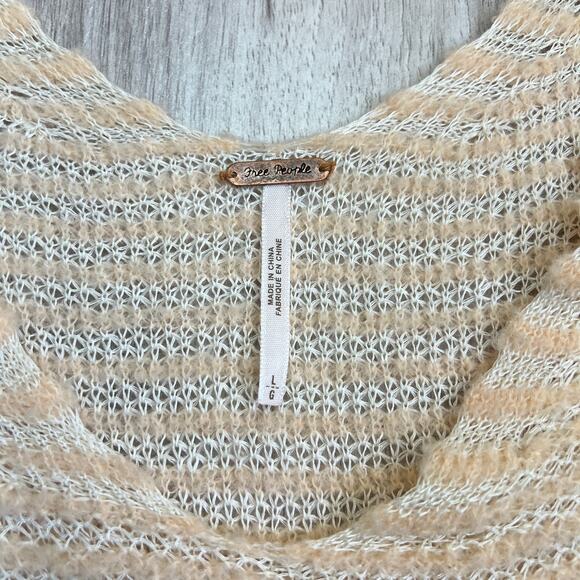 Free People Bumblebee Oversized Open Knit V-Neck Slouchy Sweater Peach Pink L - Picture 6 of 8